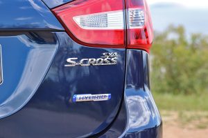 Suzuki SX4 S-Cross Hybrid Auto (3)