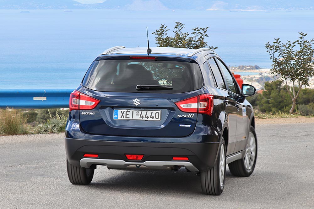 https://autogreeknews.gr/wp-content/uploads/2021/04/Suzuki-SX4-S-Cross-Hybrid-Auto-37.jpg
