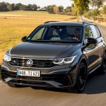 VW-Tiguan-2021-12