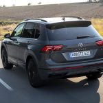 VW-Tiguan-2021-13