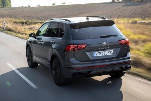VW-Tiguan-2021-13