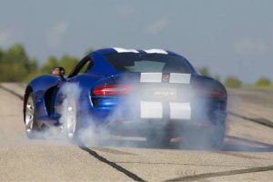 dodge-viper-srt-burnout