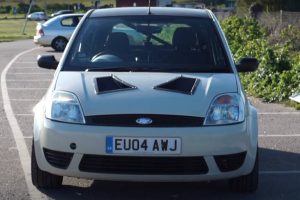 rwd-ford-fiesta-with-rear-mid-mounted-v6 4