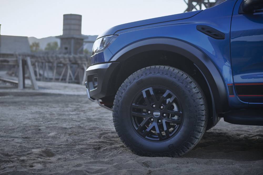 https://autogreeknews.gr/wp-content/uploads/2021/05/2021-ford-ranger-raptor-special-edition-europe-12.jpg