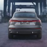 2022-Audi-E-Tron-S-Line-Black-Edition-5