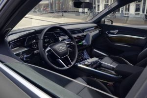 2022-Audi-E-Tron-S-Line-Black-Edition-6