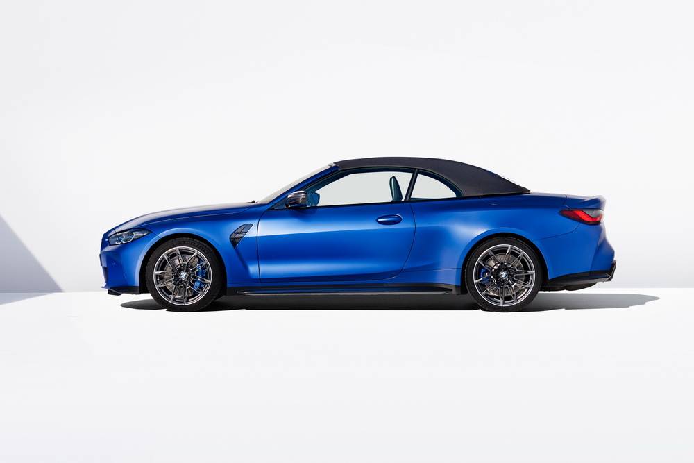 https://autogreeknews.gr/wp-content/uploads/2021/05/2022-BMW-M4-Convertible-11.jpg