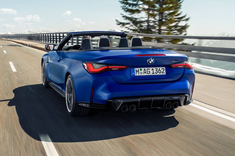https://autogreeknews.gr/wp-content/uploads/2021/05/2022-BMW-M4-Convertible-31.jpg
