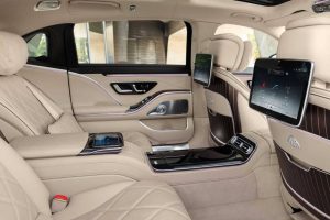 2022-mercedes-maybach-s680 13