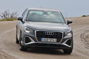 Audi-Q2-35-TFSI-S-line-(11)