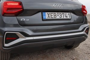 Audi-Q2-35-TFSI-S-line-(19)