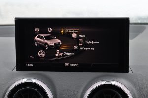 Audi-Q2-35-TFSI-S-line-(24)