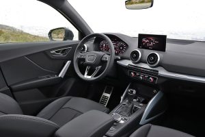 Audi-Q2-35-TFSI-S-line-(28)