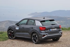 Audi-Q2-35-TFSI-S-line-(36)