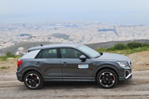 Audi-Q2-35-TFSI-S-line-(38)
