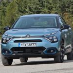 Citroen-e-C4-C-Cross-(10)