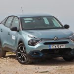 Citroen-e-C4-C-Cross-(14)