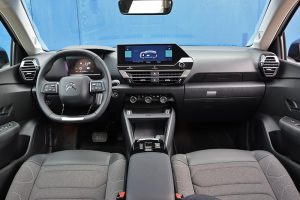Citroen-e-C4-C-Cross-(23)