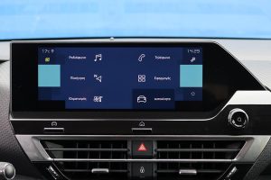 Citroen-e-C4-C-Cross-(31)