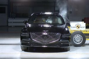 EuroNCAP_Genesis-1