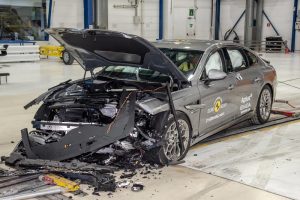 EuroNCAP_Genesis-5