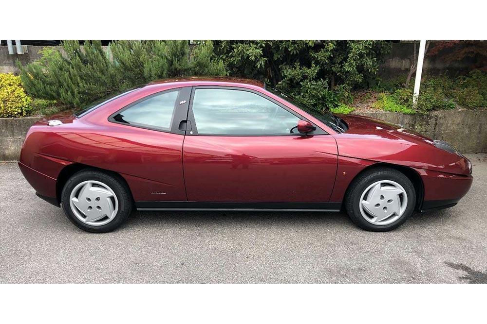 https://autogreeknews.gr/wp-content/uploads/2021/05/Fiat-Coupe-1997-2.jpg
