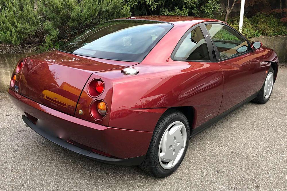 https://autogreeknews.gr/wp-content/uploads/2021/05/Fiat-Coupe-1997-3.jpg