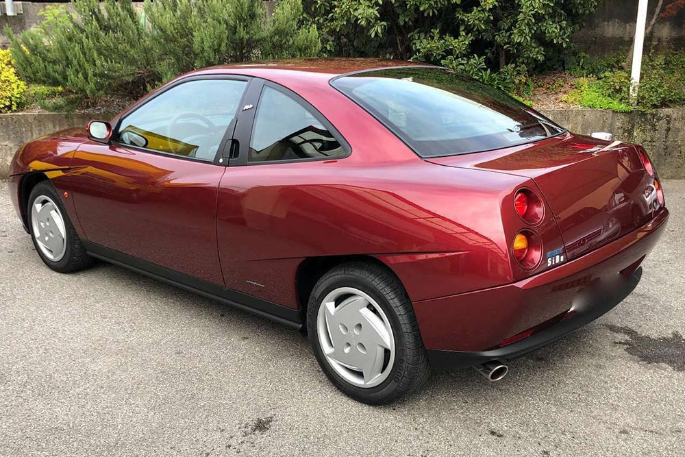 https://autogreeknews.gr/wp-content/uploads/2021/05/Fiat-Coupe-1997-5.jpg