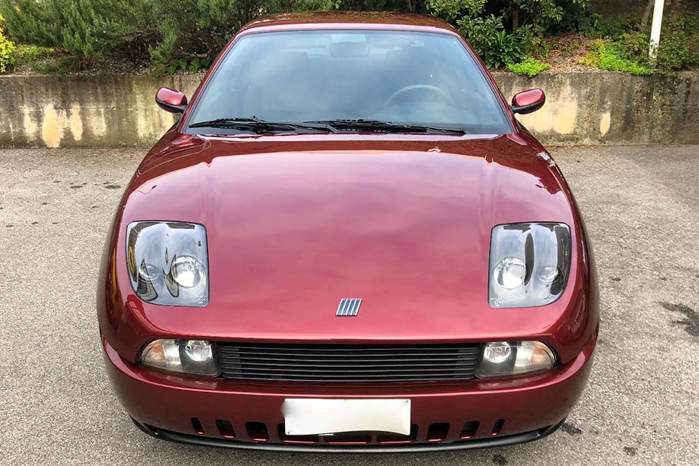 https://autogreeknews.gr/wp-content/uploads/2021/05/Fiat-Coupe-1997-6.jpg