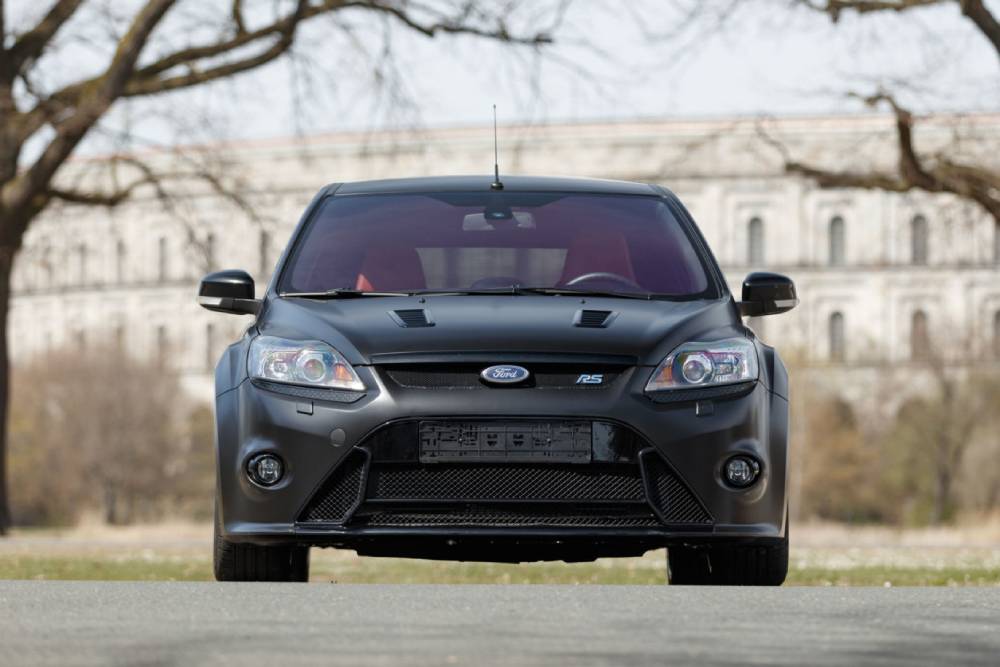 https://autogreeknews.gr/wp-content/uploads/2021/05/Ford-Focus-RS-7.jpg
