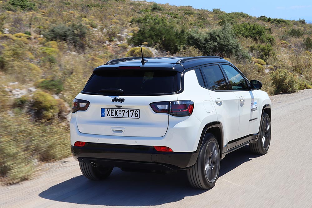 https://autogreeknews.gr/wp-content/uploads/2021/05/Jeep-Compass-1.6D-130PS-44.jpg