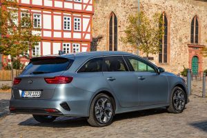 Kia-Ceed_Sportswagon-(13)