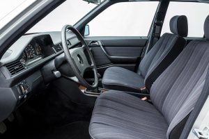 MERCEDES-BENZ-W124-230E-(8)