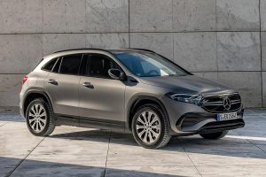 Mercedes-EQA-1