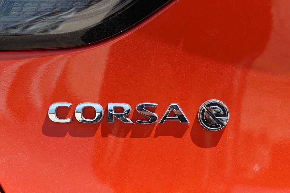 https://autogreeknews.gr/wp-content/uploads/2021/05/Opel-Corsa-e-8.jpg