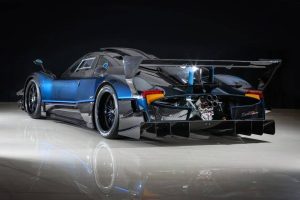Pagani-Zonda-Revolucion-3