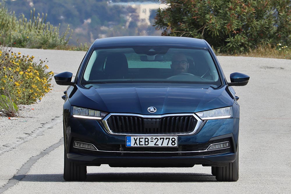 https://autogreeknews.gr/wp-content/uploads/2021/05/Skoda-Octavia-iV-3.jpg