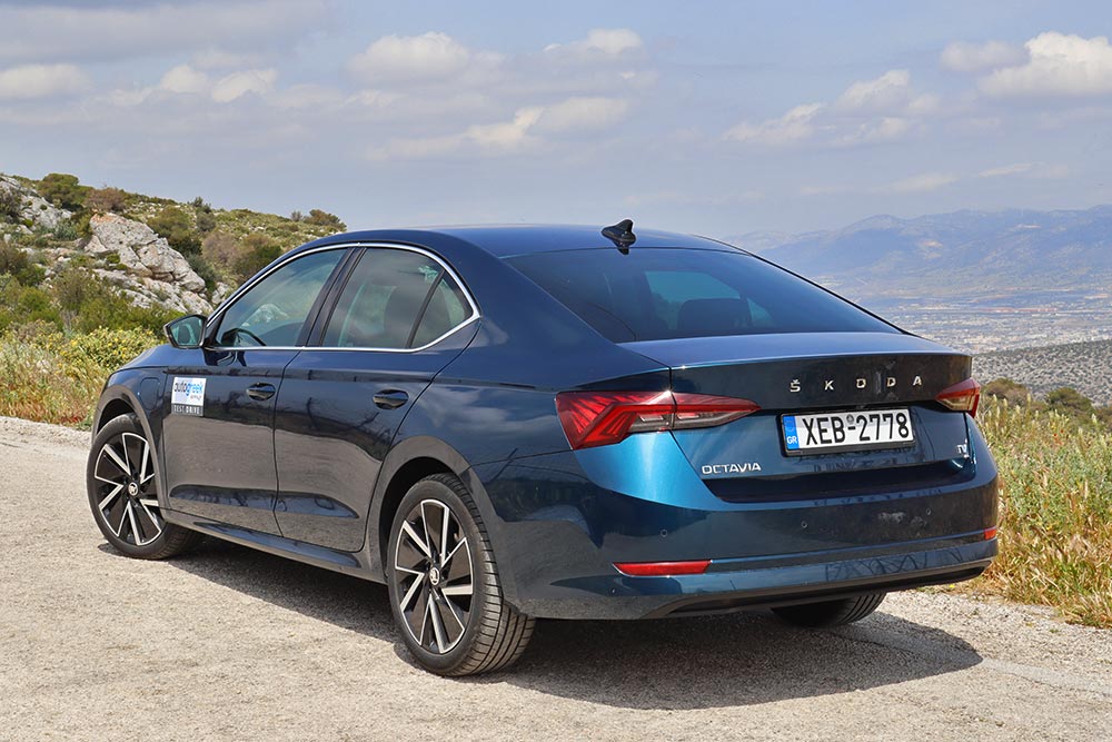 https://autogreeknews.gr/wp-content/uploads/2021/05/Skoda-Octavia-iV-40.jpg