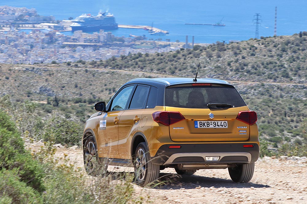 https://autogreeknews.gr/wp-content/uploads/2021/05/Suzuki-Vitara-1.4T-Hybrid-50.jpg