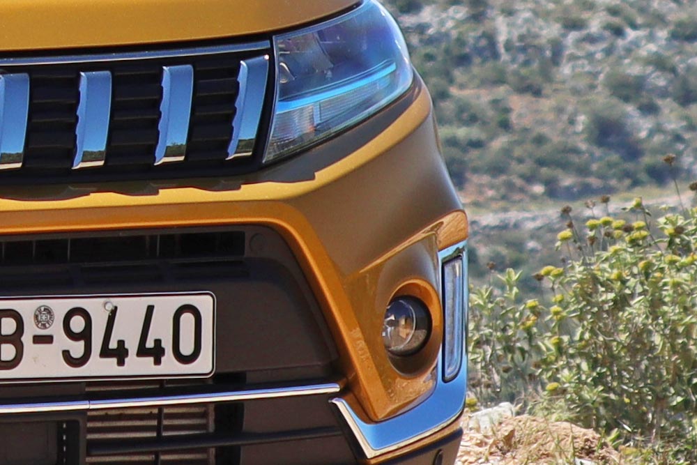 https://autogreeknews.gr/wp-content/uploads/2021/05/Suzuki-Vitara-front.jpg