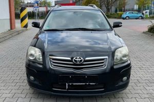 Toyota-Avensis-2007-(1)