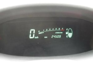 Toyota-Yaris-2002-(8)