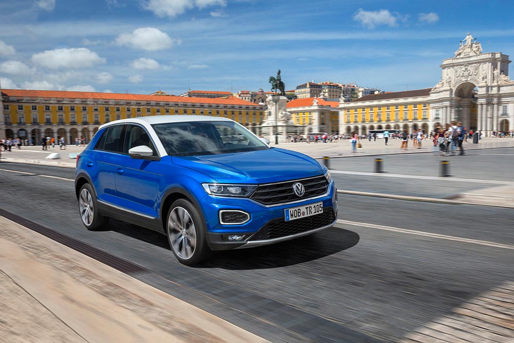 https://autogreeknews.gr/wp-content/uploads/2021/05/VW-T-Roc-7.jpg