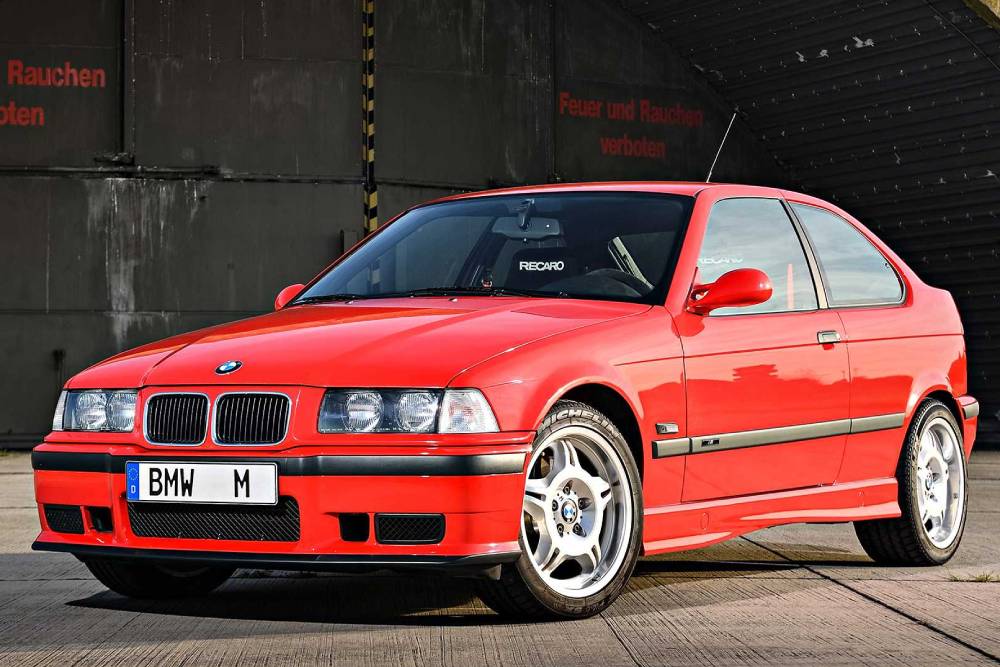 https://autogreeknews.gr/wp-content/uploads/2021/05/bmw-m3-compact-e36.jpg