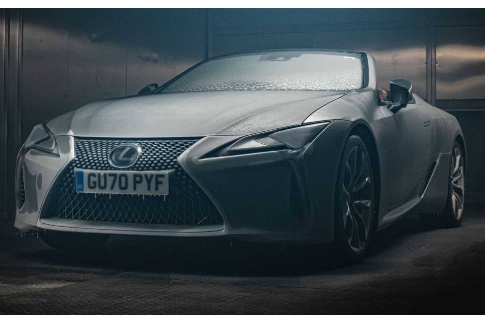 https://autogreeknews.gr/wp-content/uploads/2021/05/lexus-lc-convertible-sits-12-hours-in-industrial-g-1.jpg