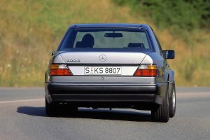 mercedes-benz_500_e_8