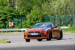 nissan gt-r maintenance costs