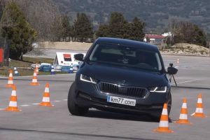 skoda octavia moose test