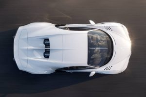 02_10_-Bugatti-Chiron-Super-Sport-_High_Speed_Top_