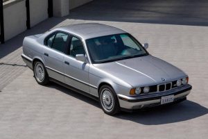 1991_bmw_m5_16230423691afd8be11b40cLM003-scaled